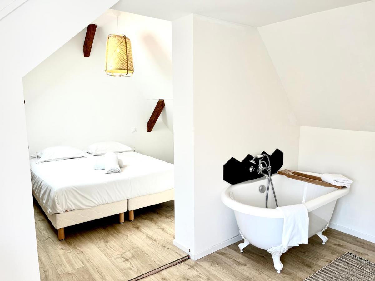 Sous Les Toits Avec Garage Et Terrasse A Ribeauville Kültér fotó