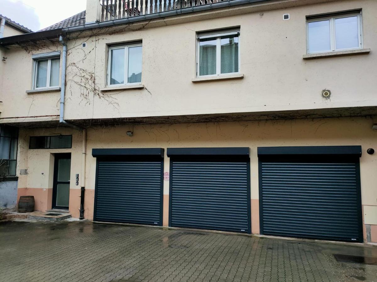 Sous Les Toits Avec Garage Et Terrasse A Ribeauville Kültér fotó